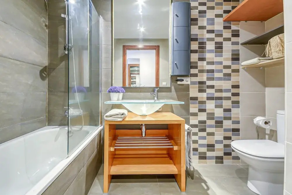 Coastal Getaway in Empuriabrava for 4
