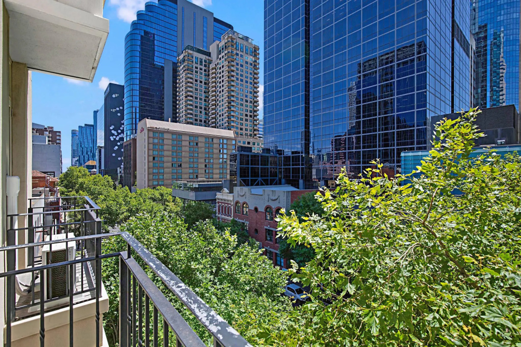 Comfort Apartments Melbourne Central