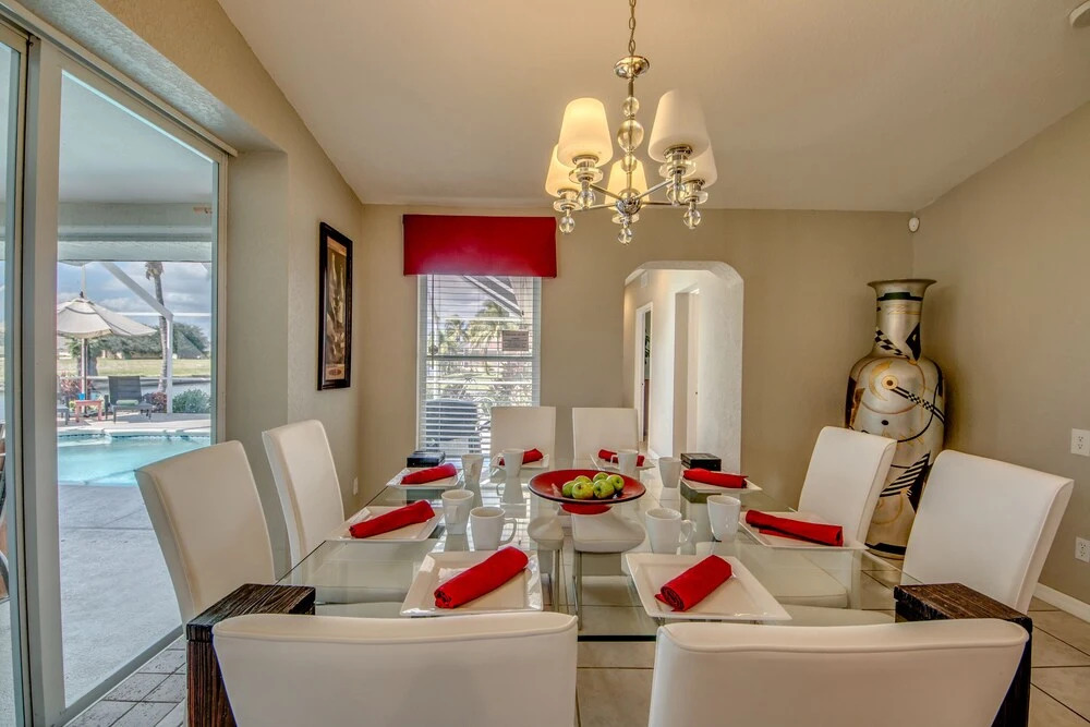 Villazo Ann, Cape Coral