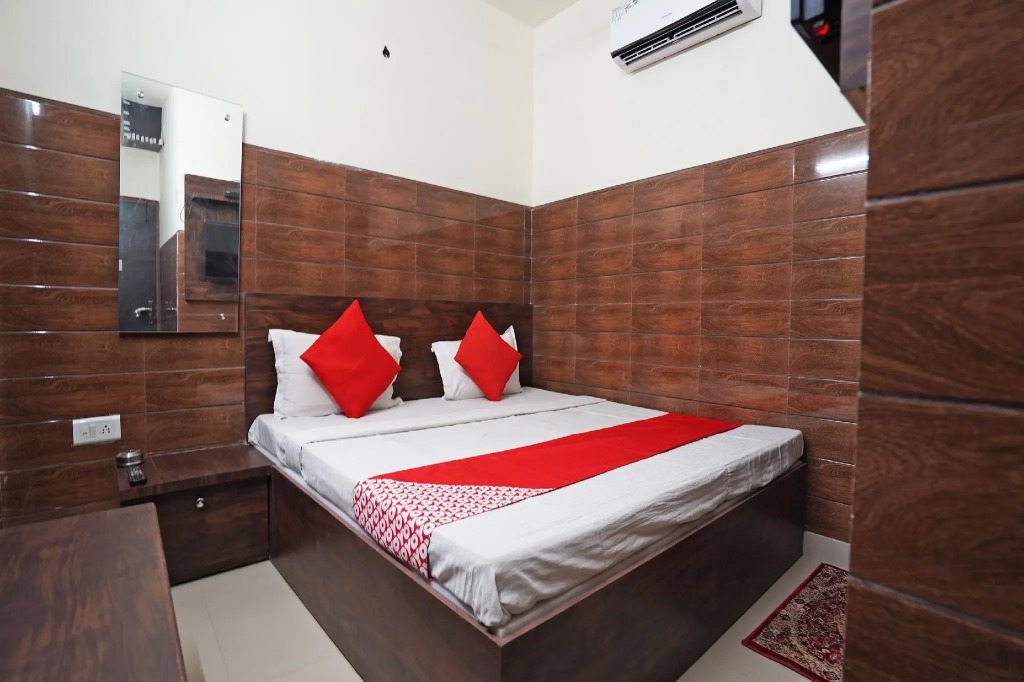 Hotel O by OYO Sai palace