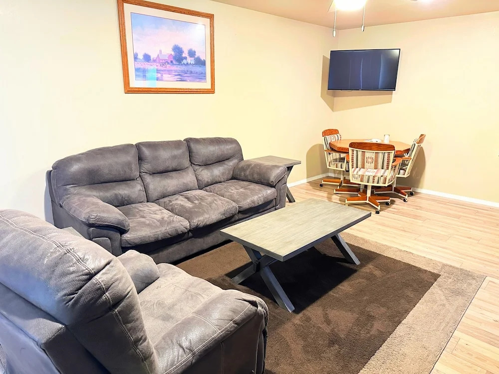Westerner Motel