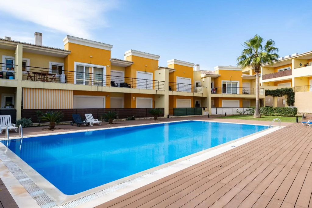 The Village - Outstanding brand new 2 bedrooms in Galé