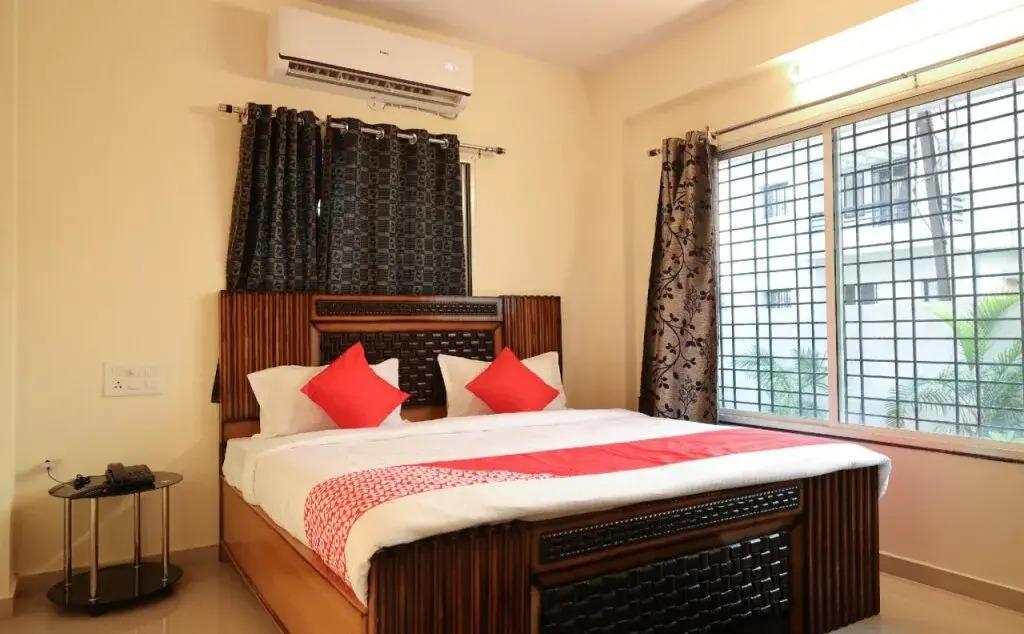 UK Villa By OYO Rooms