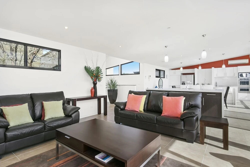 Fabulous Home With Swimming Pool