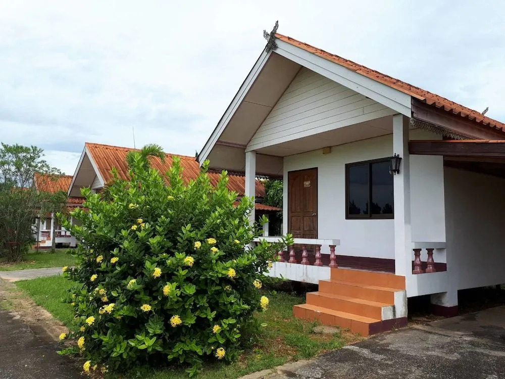 Chinda Resort Hotel