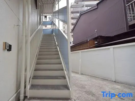 GLOCE Guest House Nagisa  5 mins from the station