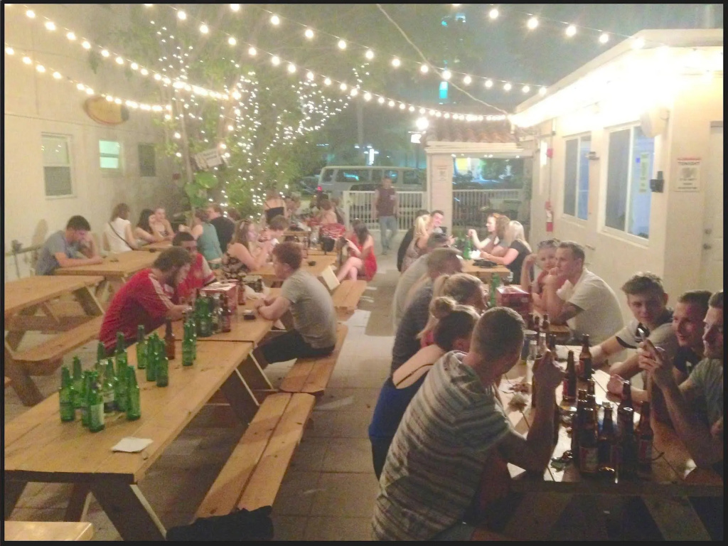 Bikini Hostel, Café & Beer Garden Free Breakfast & Dinner!