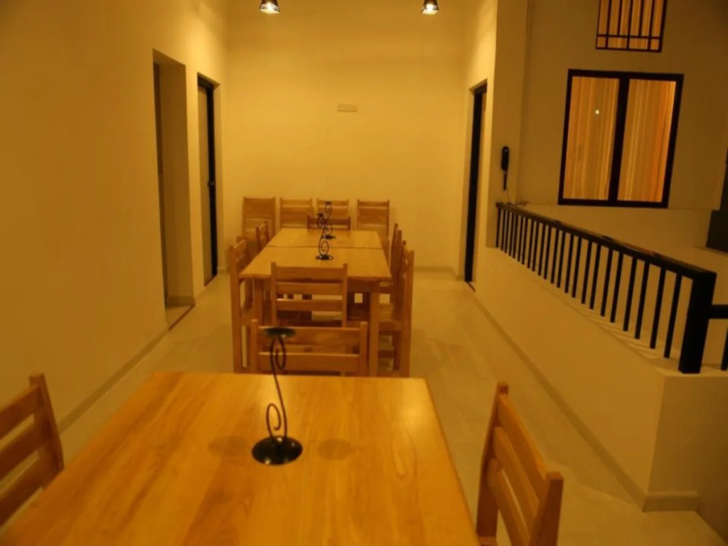 Hotel Apna Galle