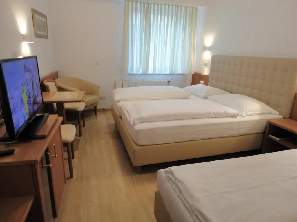 City Hotel Albrecht