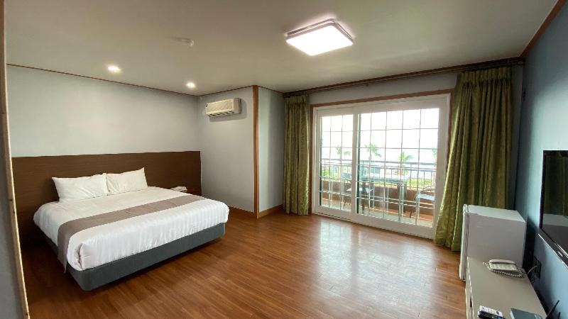 Sea Cliff Hotel Jeju