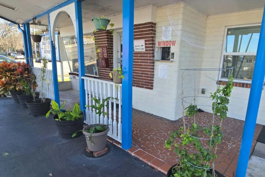 Holiday Motel Ocala Downtown I-75