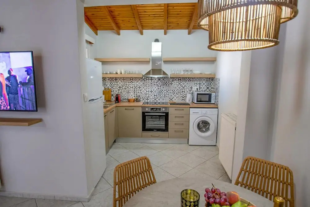 Avres Apartments