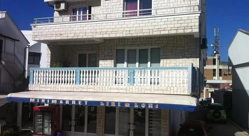 Apartments Liri and Loni