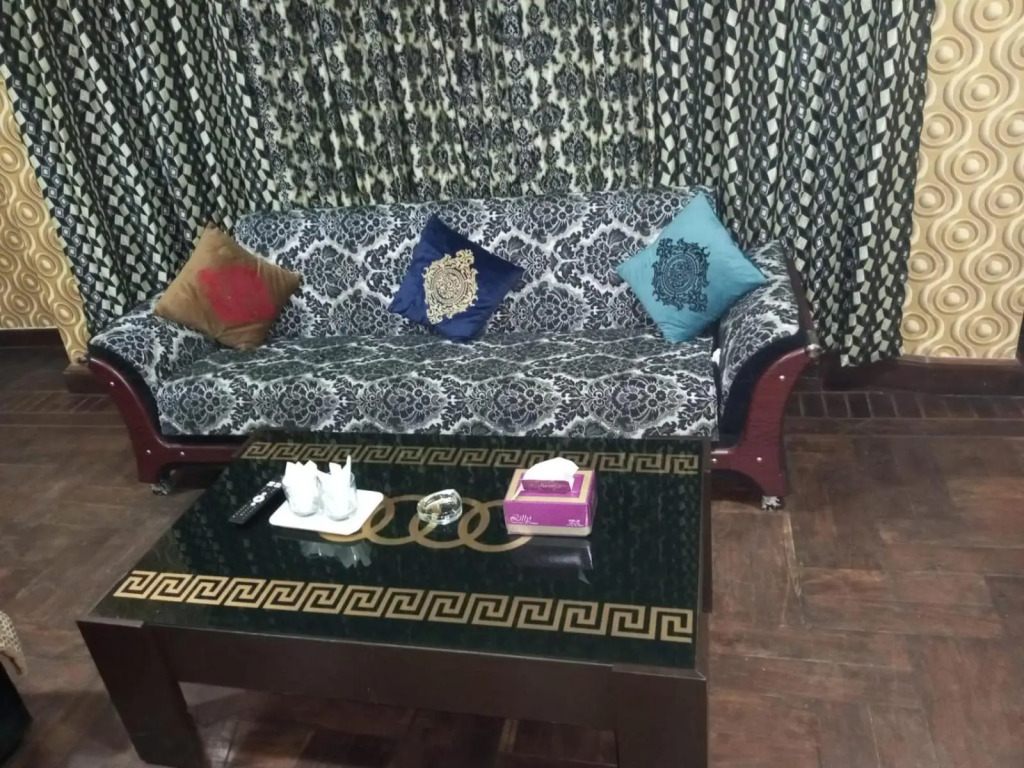 Royal Luxury Hotel Lahore