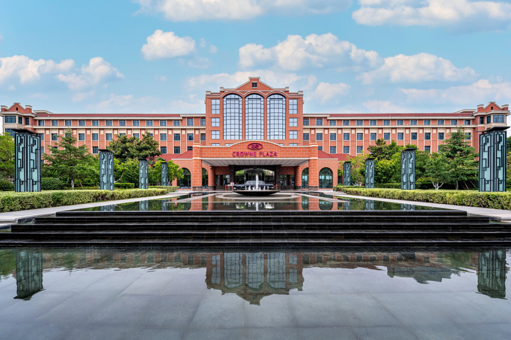 Crowne Plaza Zhengzhou by IHG