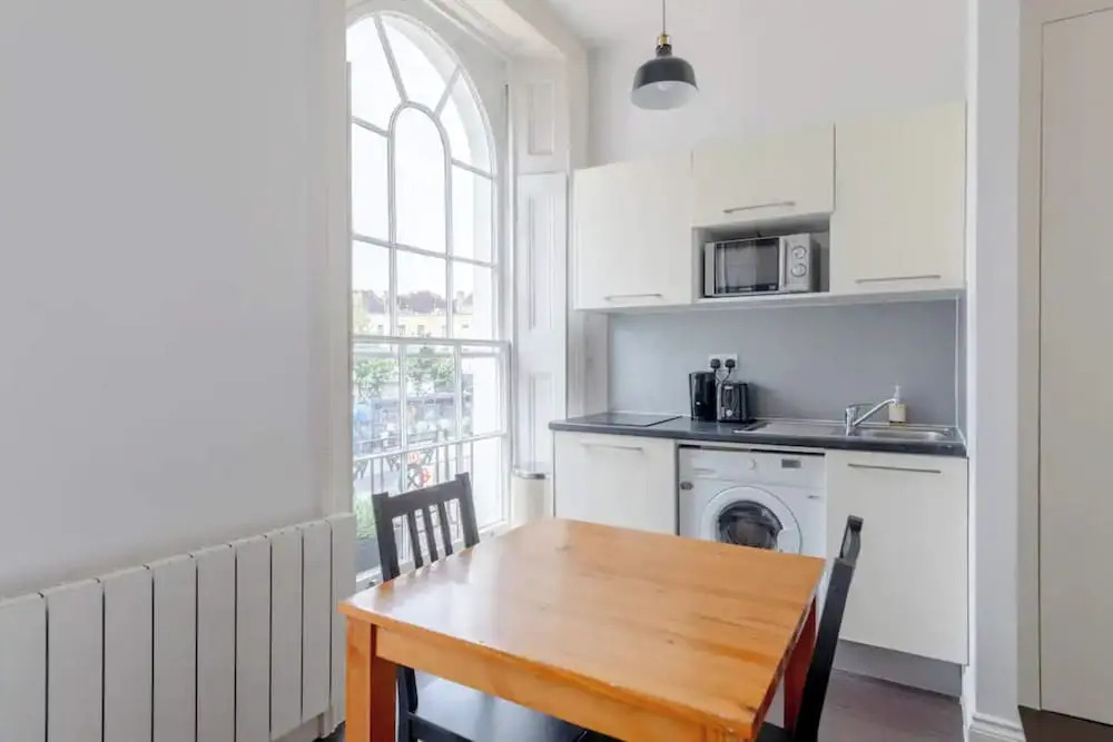 Incredibly Located Studio Flat - Camden Town