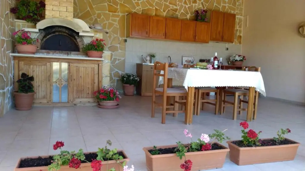 Anna's Family House