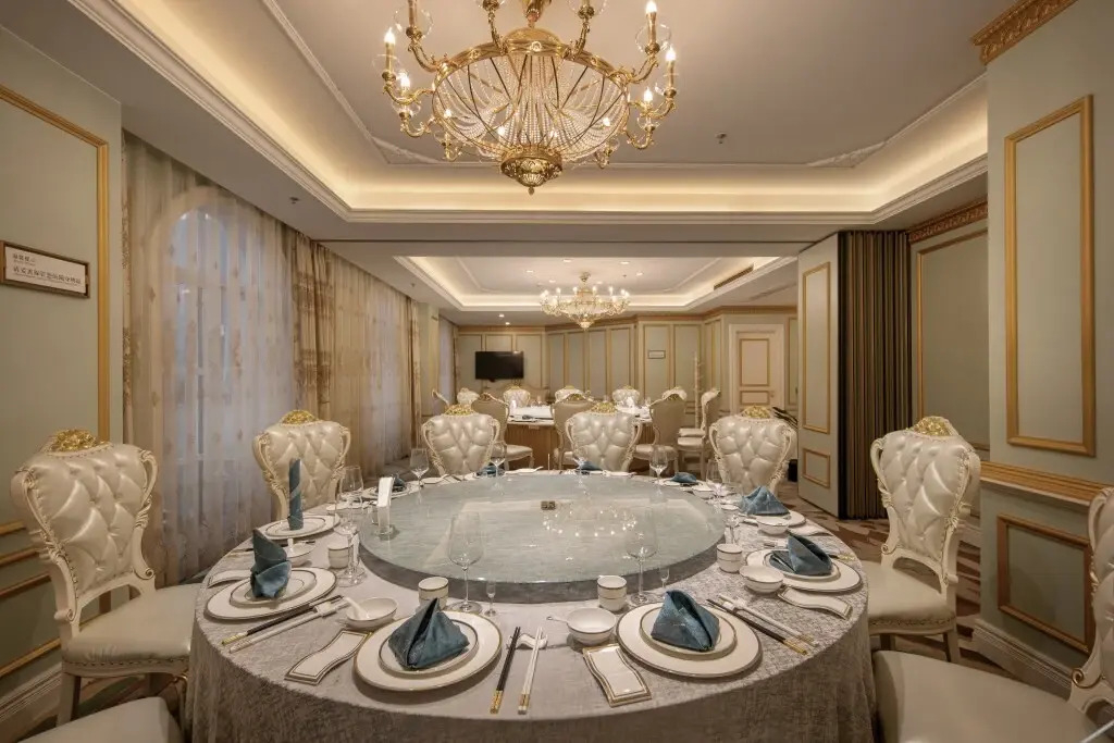 Dazhou Wenfeng Hotel