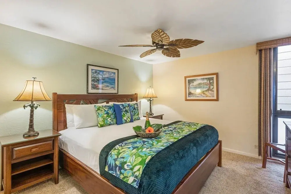 Kaleialoha 209 1 Bedroom Condo by RedAwning