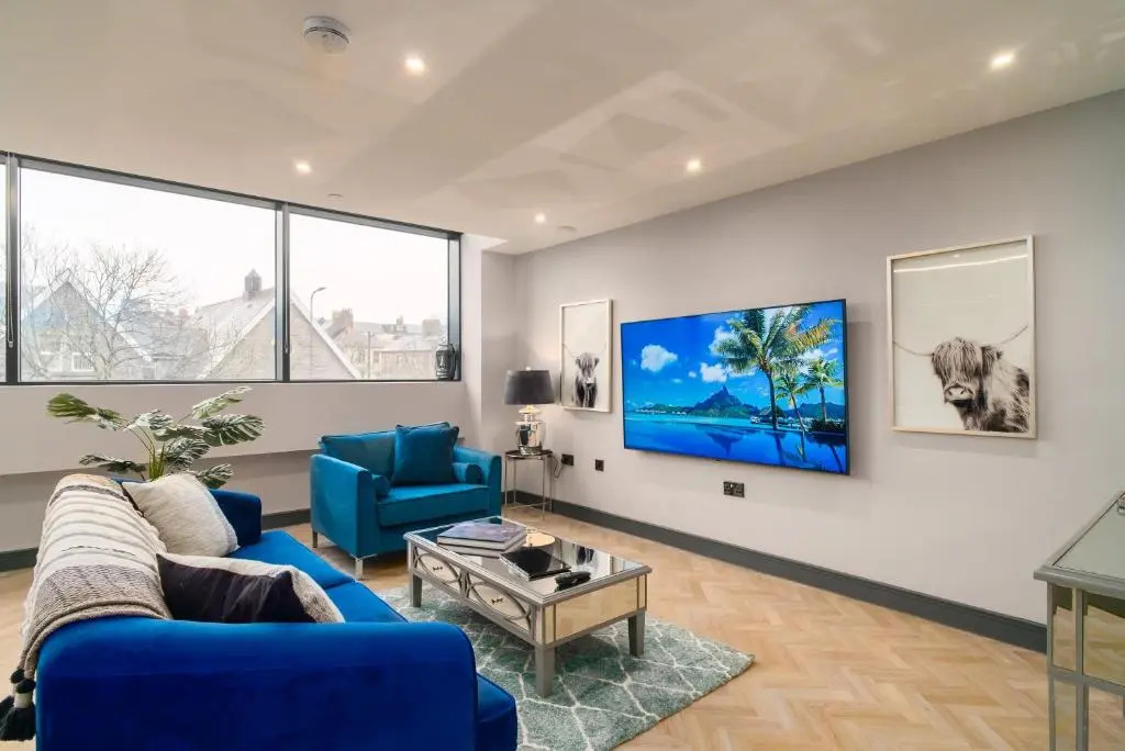 Luxe Apartments, The Moorwell, Secure Parking, - 10mins Cardiff City Ctr