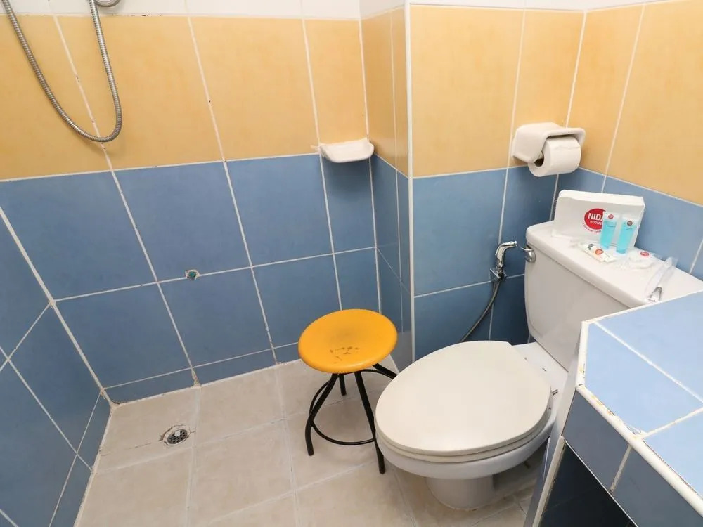 曼谷奈达客房若帕拿桥酒店(Nida Rooms Ratpattana 88 Bridge)