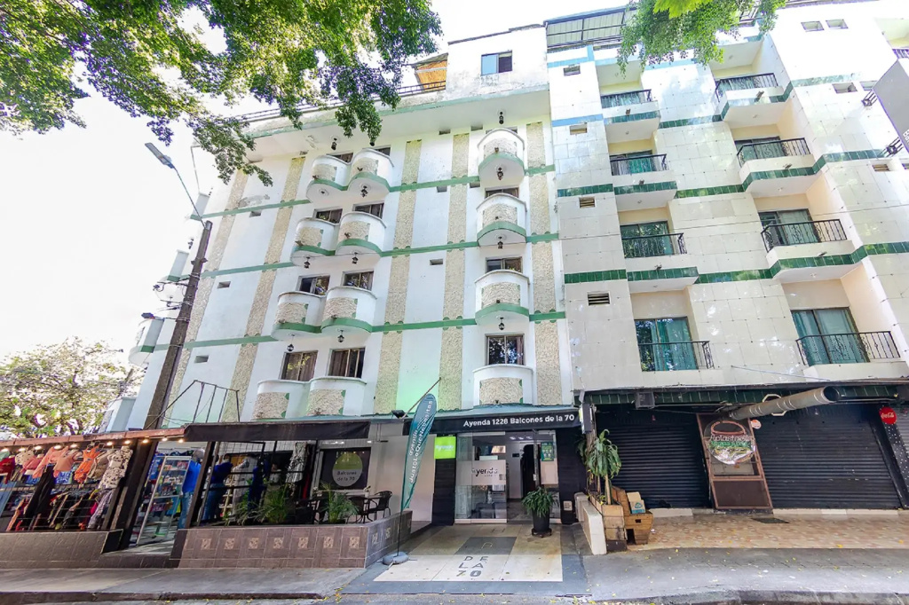 Hotel Balcones de la 70
