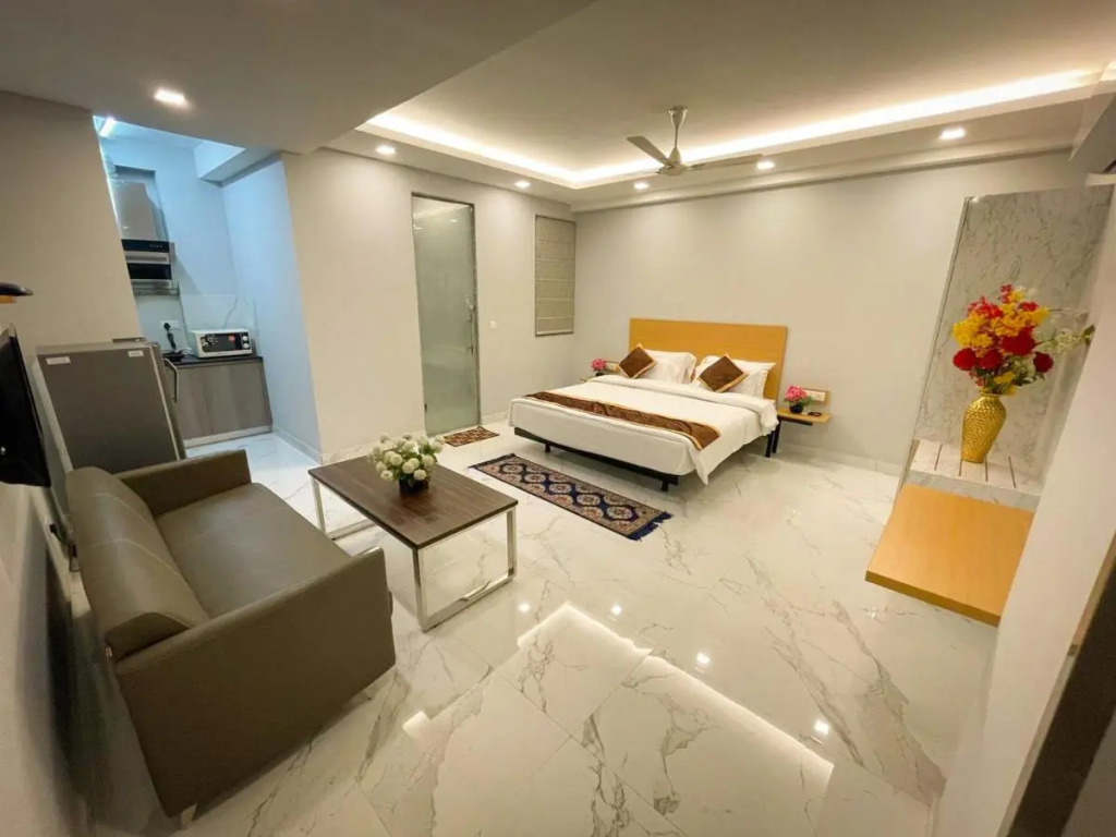 The Empire Rooms & Boutique Near Cyber City Gurgaon