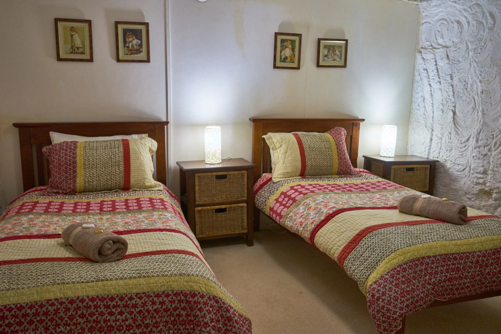 Underground Bed & Breakfast
