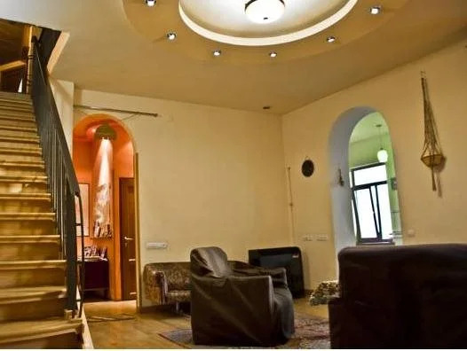 Penthouse Hostel