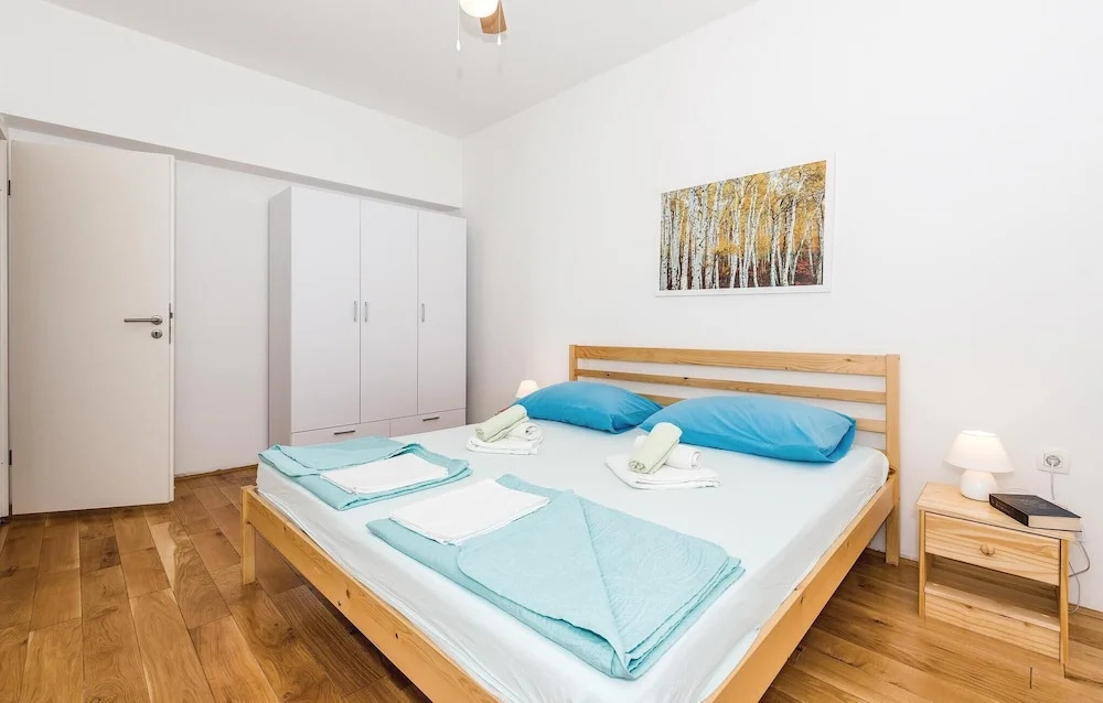 Stunning Home in Sibenik With Wifi and 3 Bedrooms
