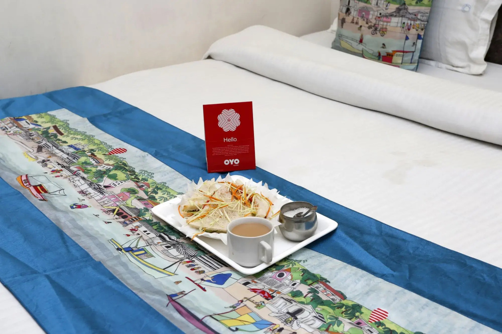 OYO Rooms 099 Near Victory Tunnel Shimla