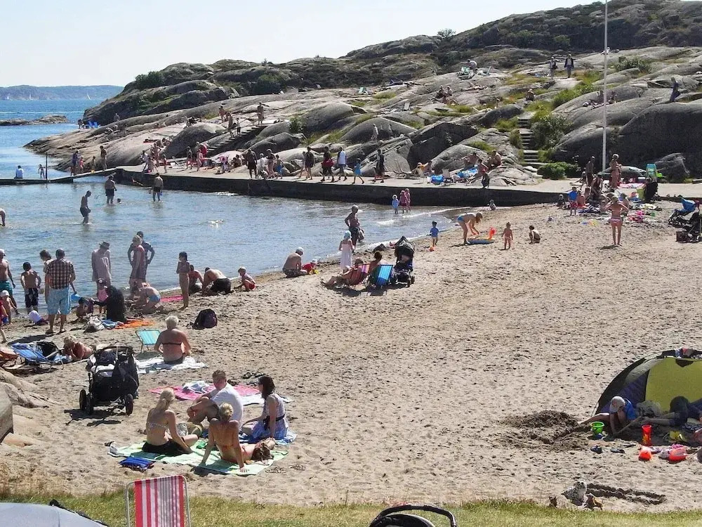 4 person holiday home in LYSEKIL-By Traum