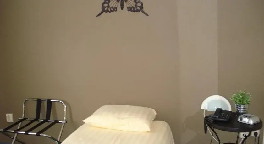Hotel Tollenique