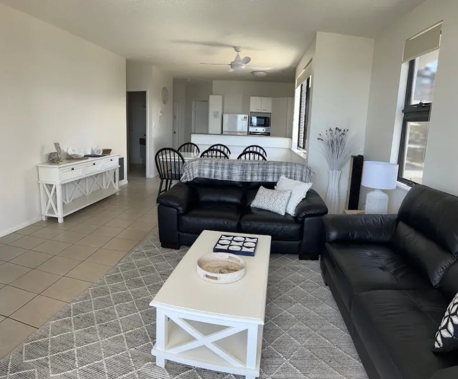 Kings Row Holiday Apartments