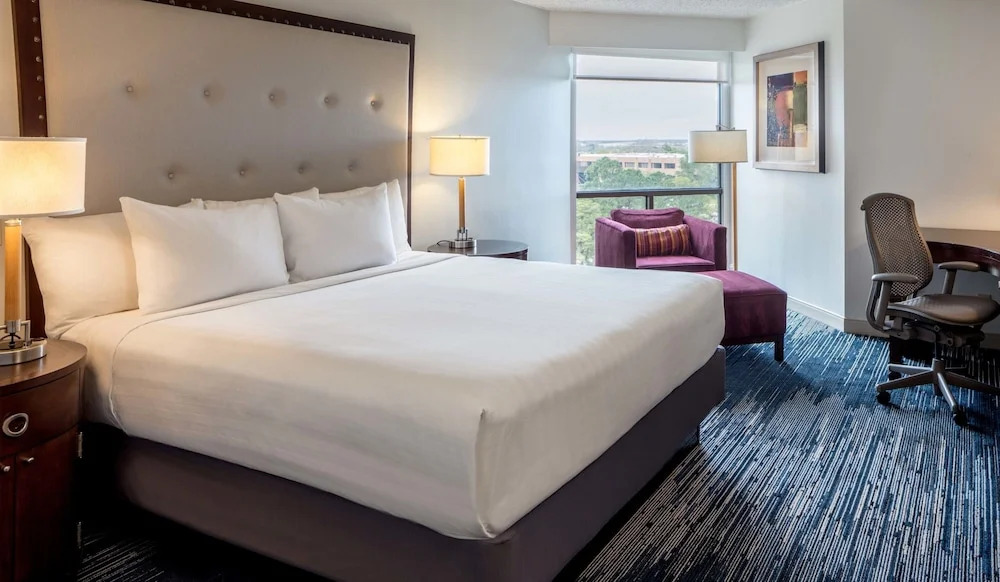 Crowne Plaza Hotel Houston