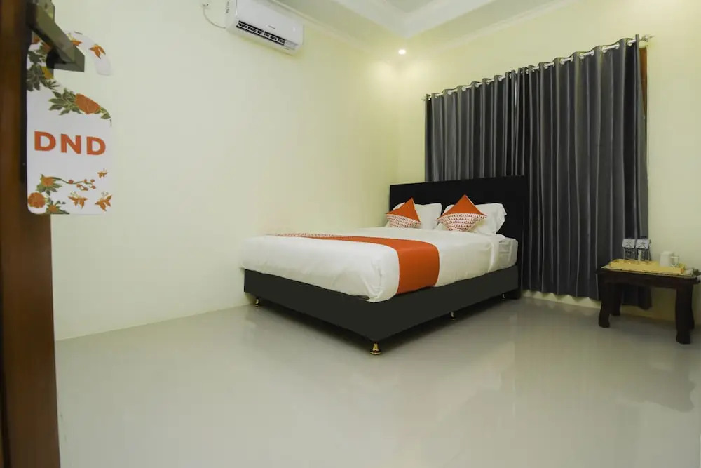 Edelweiss Residence Syariah by OYO Rooms