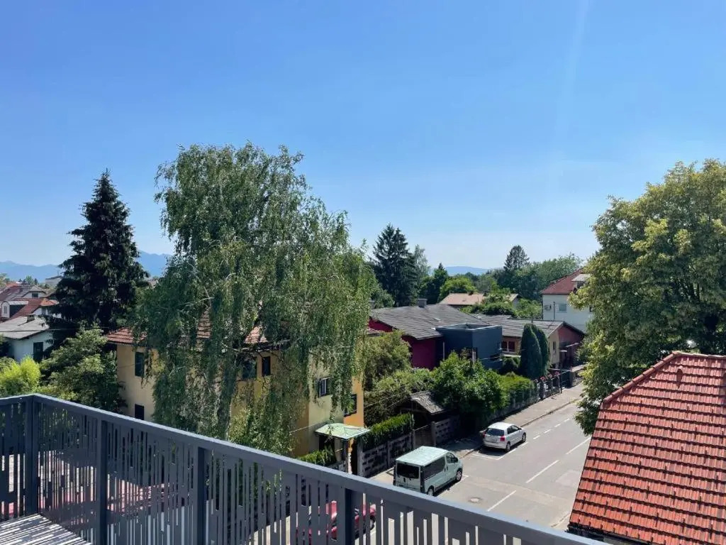 R41 - TIVOLI studios and apartments Ljubljana