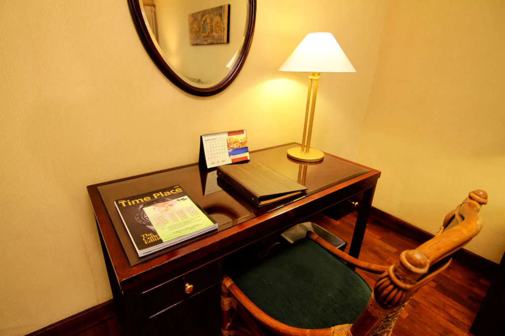Singgasana Hotel Surabaya