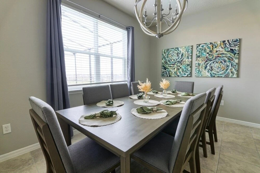 Get Away At Windsor Island Resort 5 Bedroom Home by Redawning