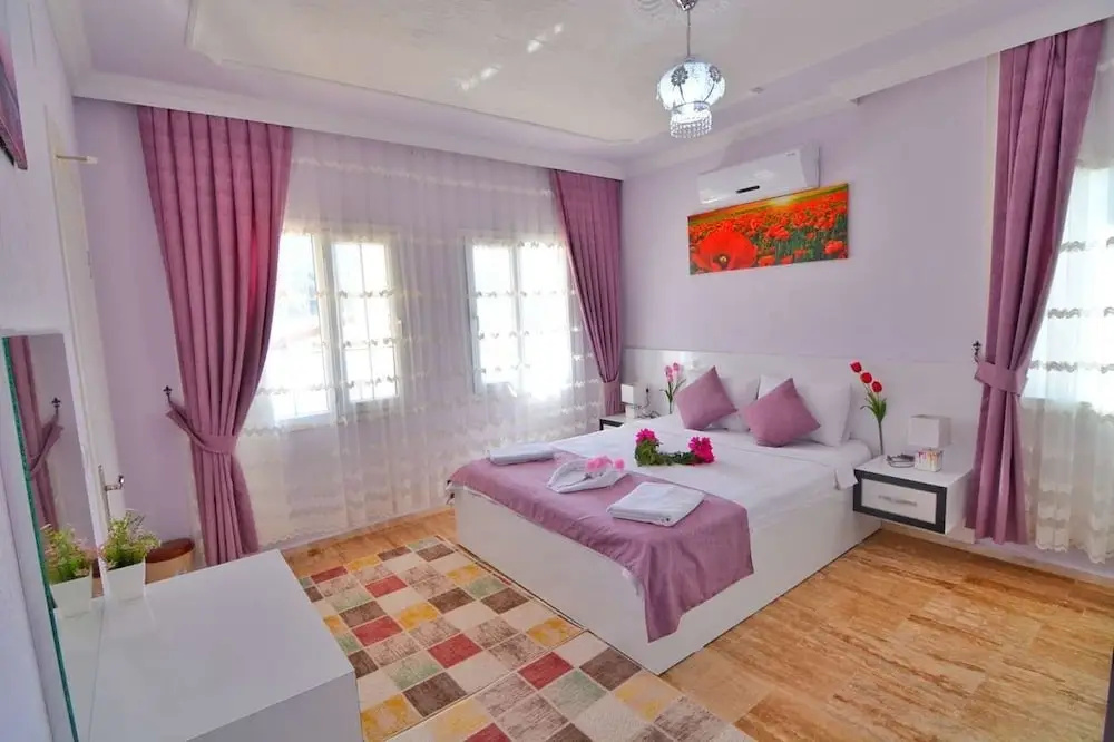 Villa Sahra