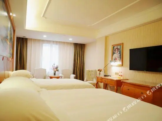 Vienna Hotel (Xinbai Plaza)