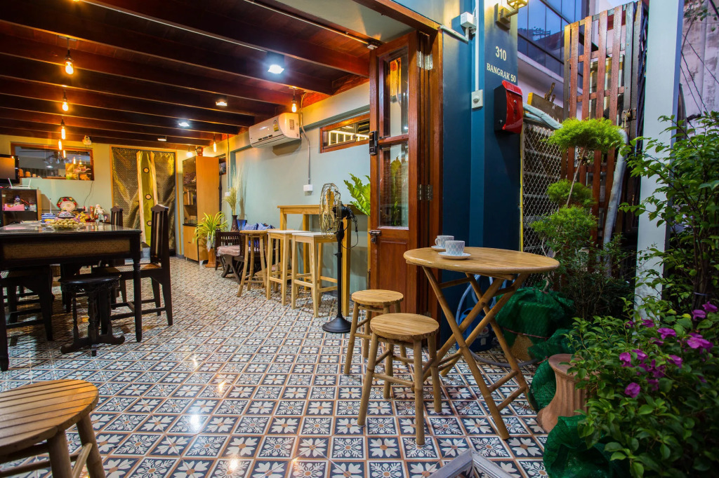 Baan Gaysorn Hostel