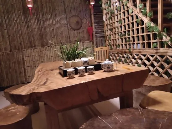 Yaoli Holiday Hotel