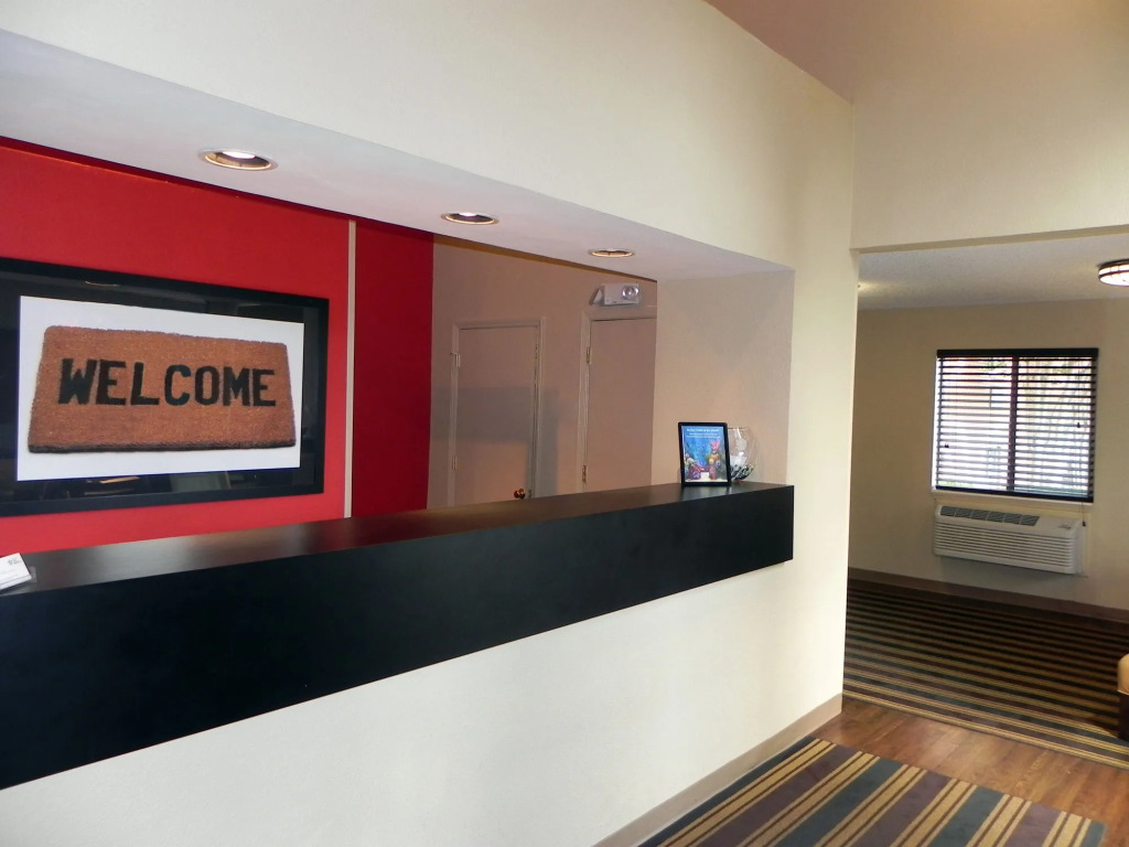 Extended Stay America - Charlotte - University Place - E. McCullough Dr.