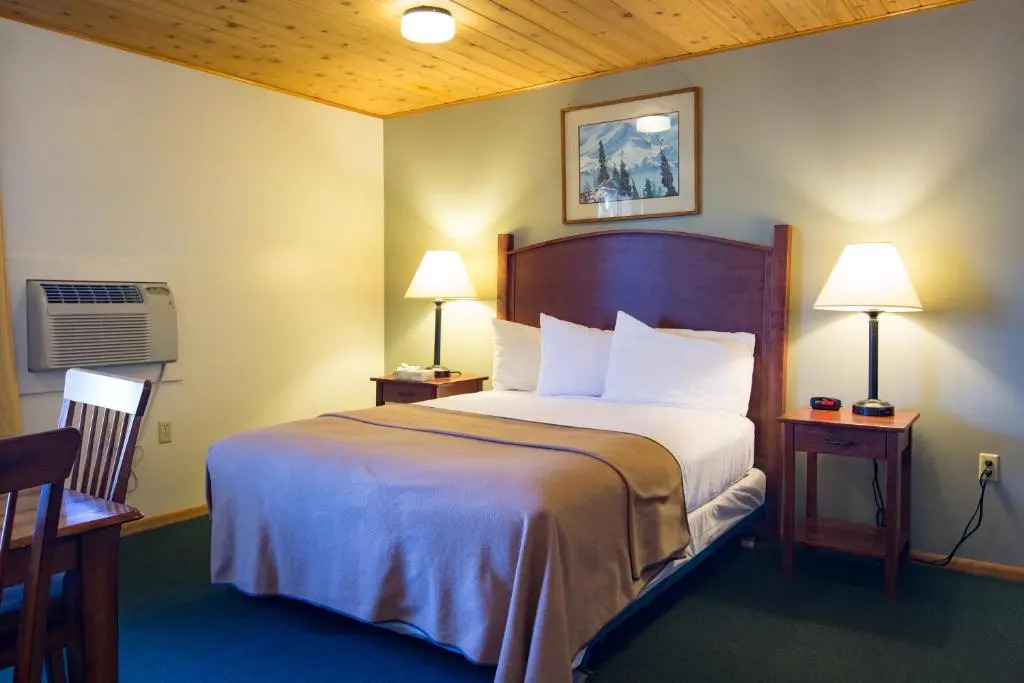 Westcliff Lodge