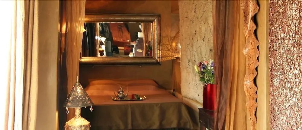 Riad Nathalie