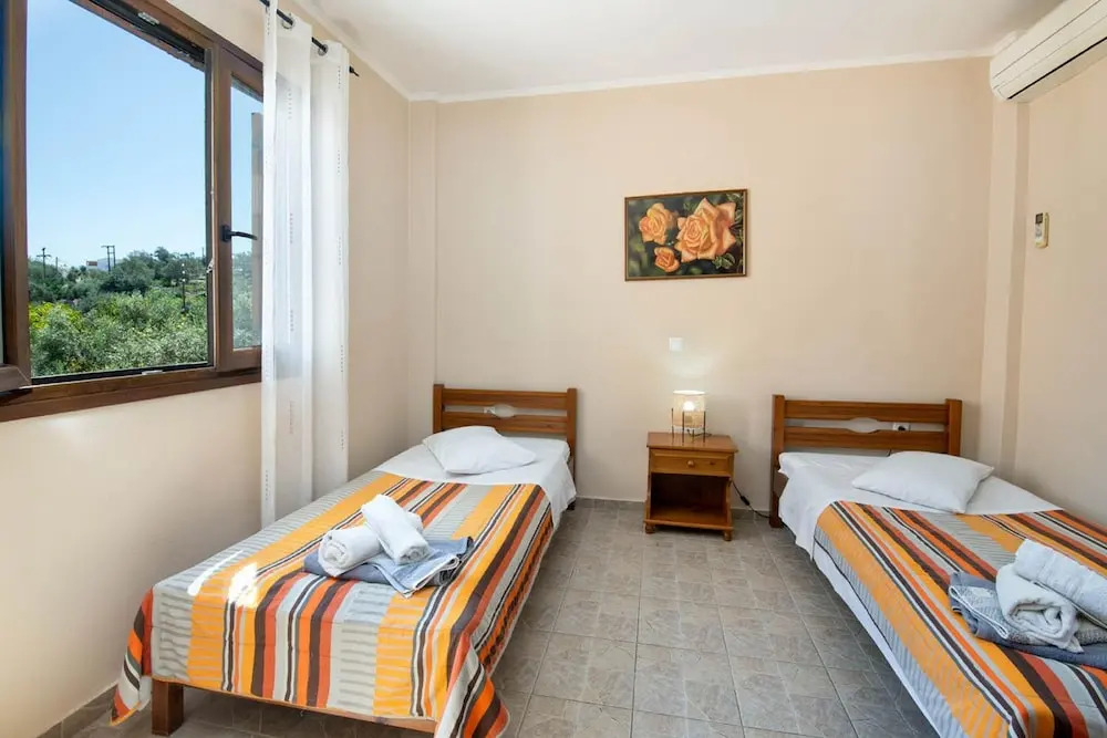 Villa Elpida