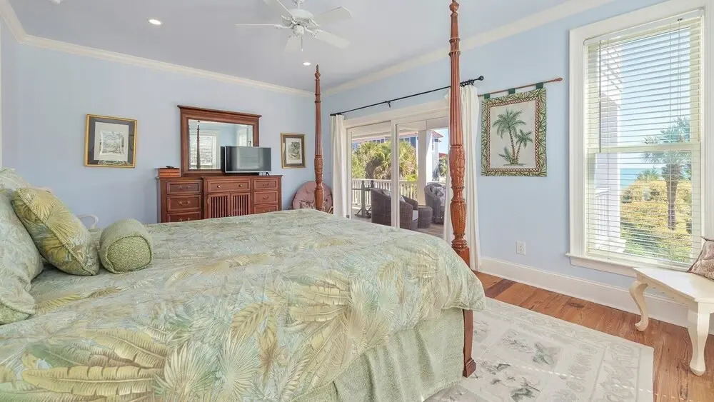 Out Of This World Beachfront Home 6 Bedroom Home by Peace Vacations