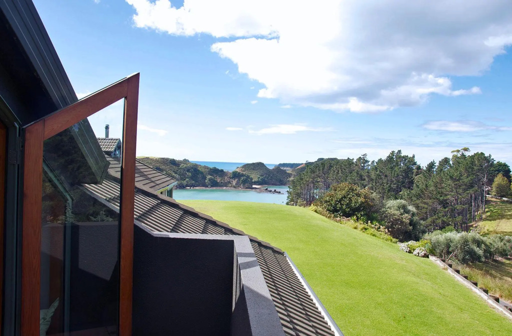 Waiwurrie Coastal Farm Lodge