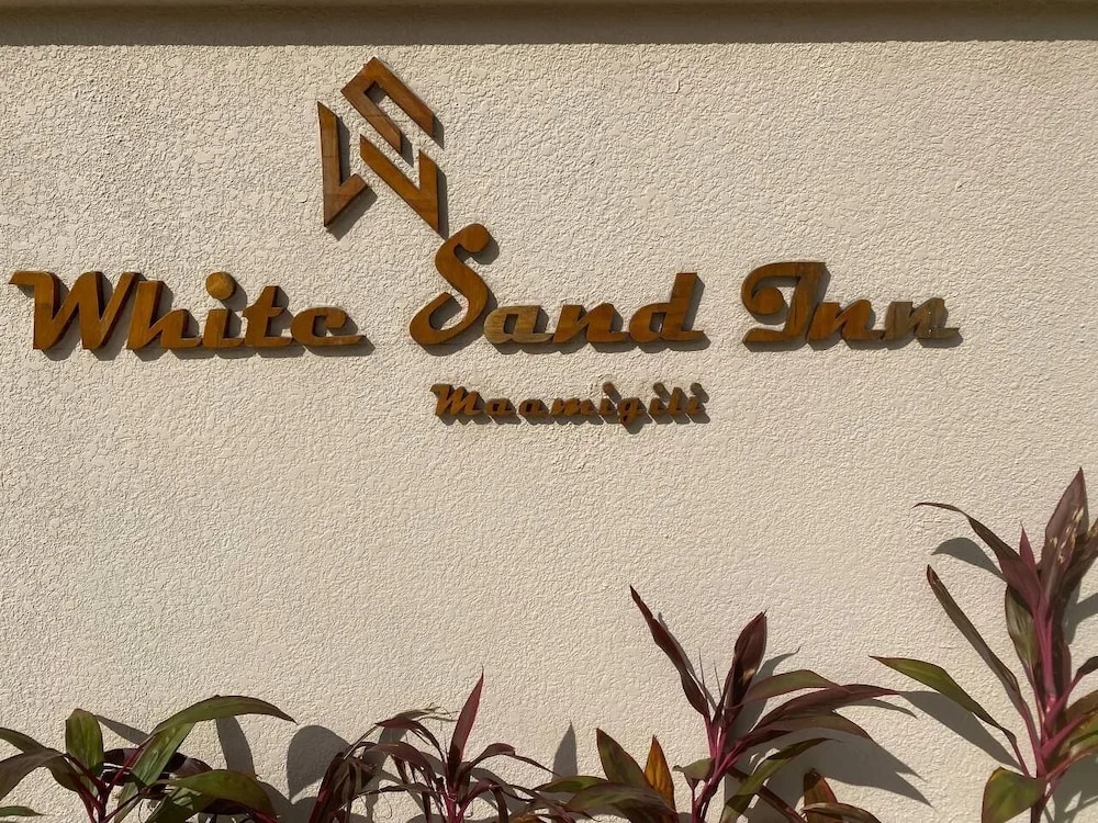 White Sand Inn